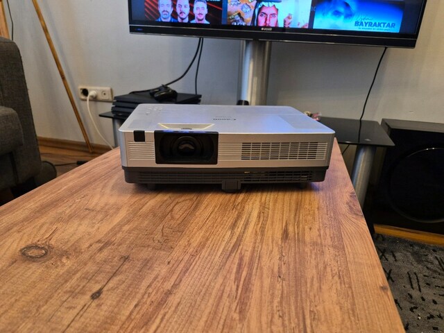 Canon LV-7292 M PROJEKSİYON