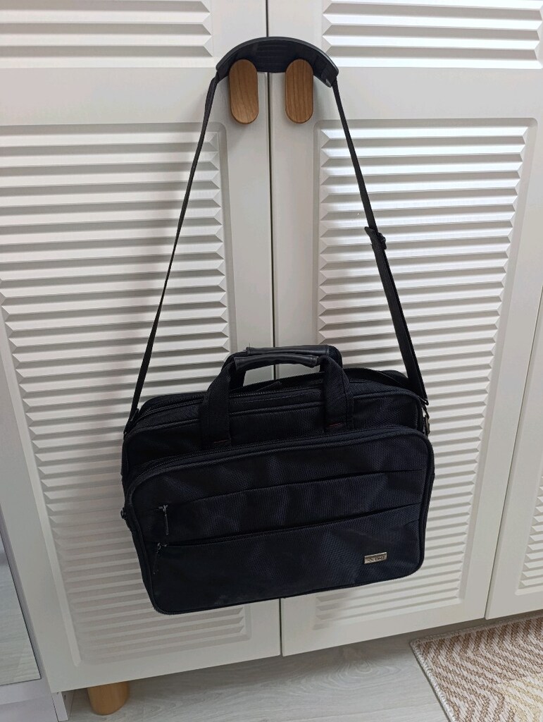Laptop ve Ofis Çantaları - 11