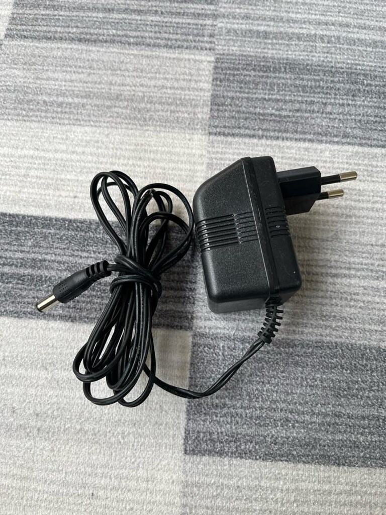 Orijinal Black+Decker Adaptör (6V 300mA - HY-06 Type 1) - 5