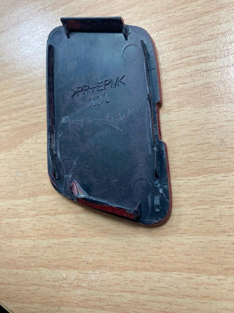 suzuki SWİFT ÇEKI DEMIRI KAPAĞI ÖN 2005/2006 orjinal - 2