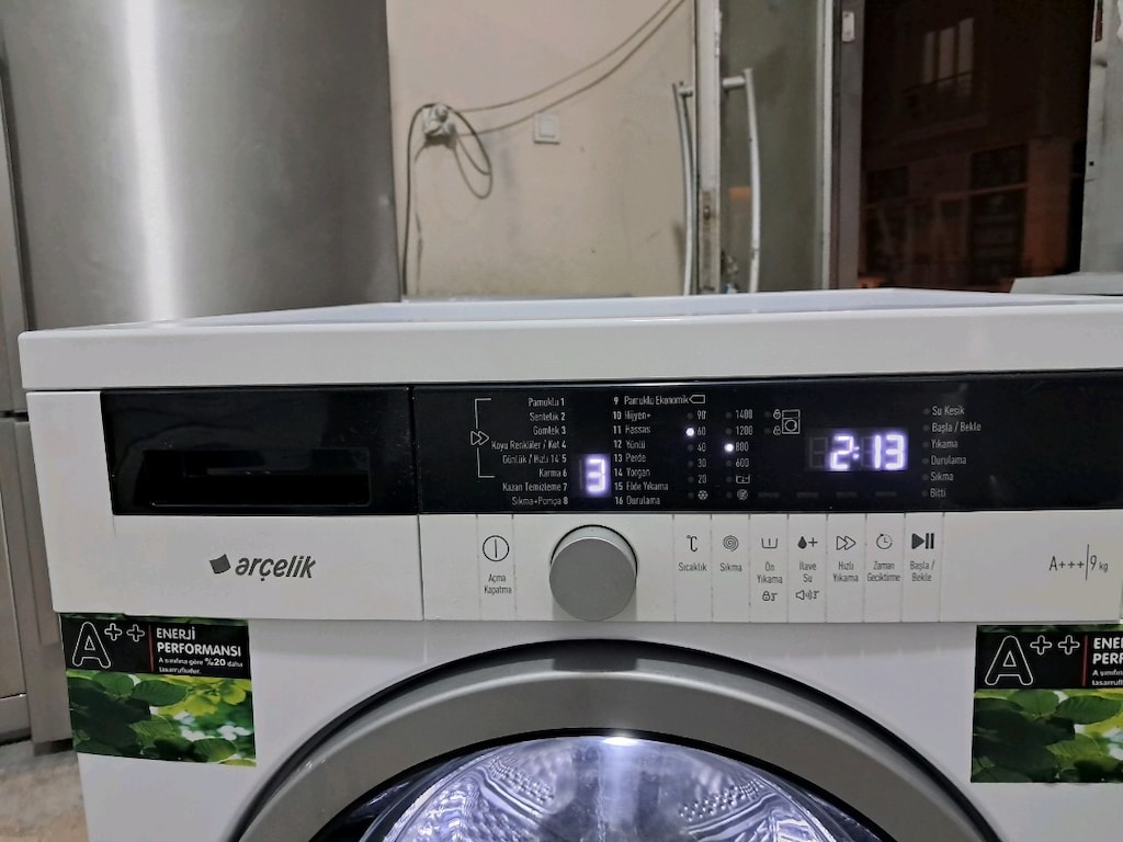 sıfır gibi arcelik 9kloluk piyano serisi camaşır makinesi 9.500 tl - 8