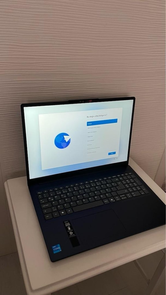 SIFIR LENOVO LAPTOP - 11