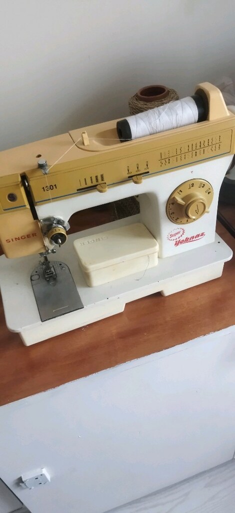 Singer Dikiş makinası (ikincisi hediye) - 4
