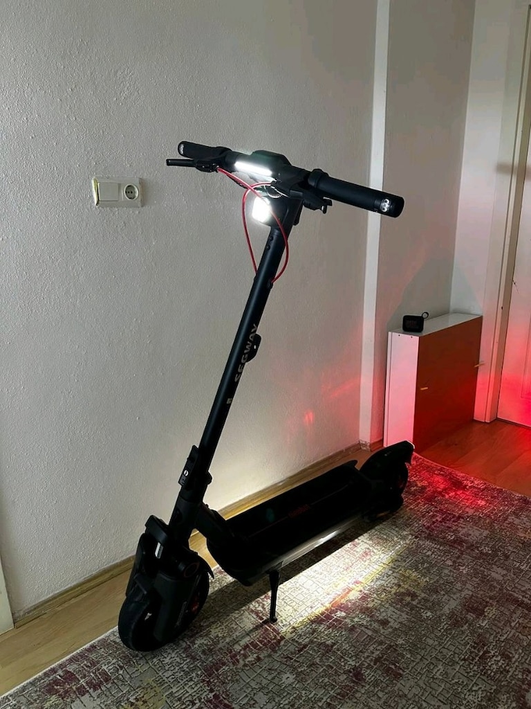 Segwey Max G3 scooter - 3