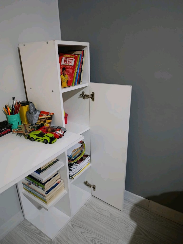 Bilgisayar Masası Kolay Sökülüp Takılabilir PAZARLIK YAPAN YAZMASIN !