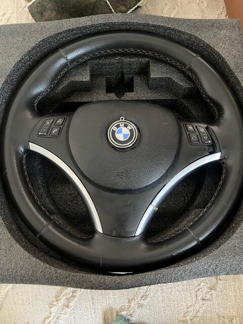 BMW Direksiyon Simidi