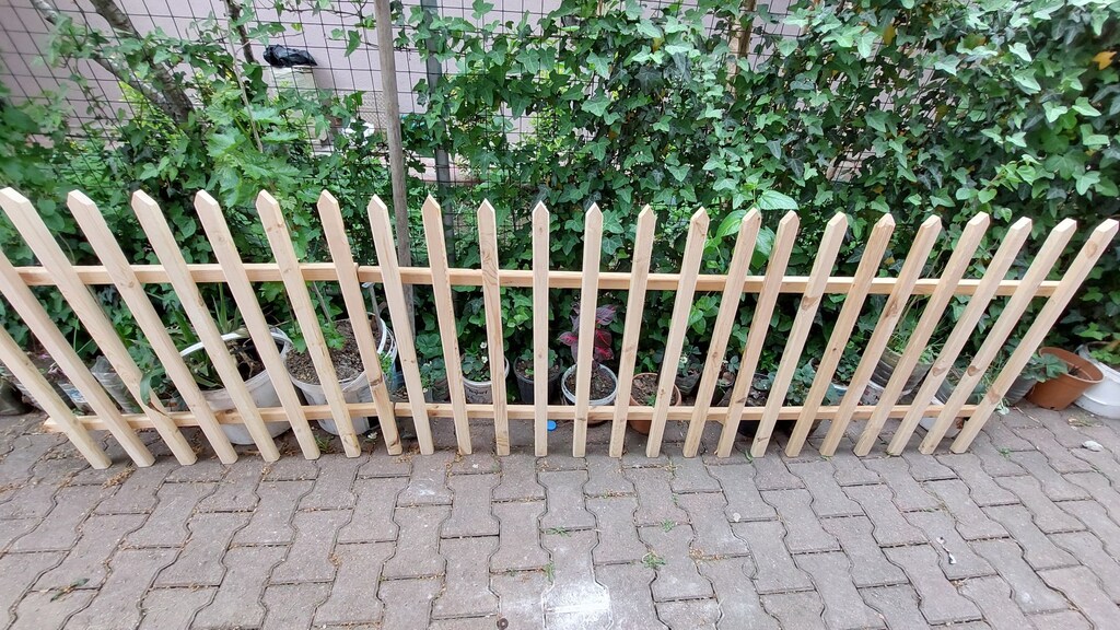 Ahşap bahçe sınır çiti - 9