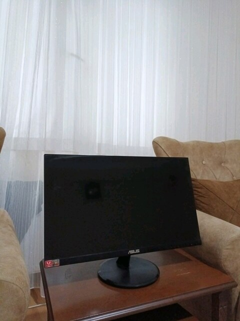 144HZ ASUS IPS 1MS MONİTÖR