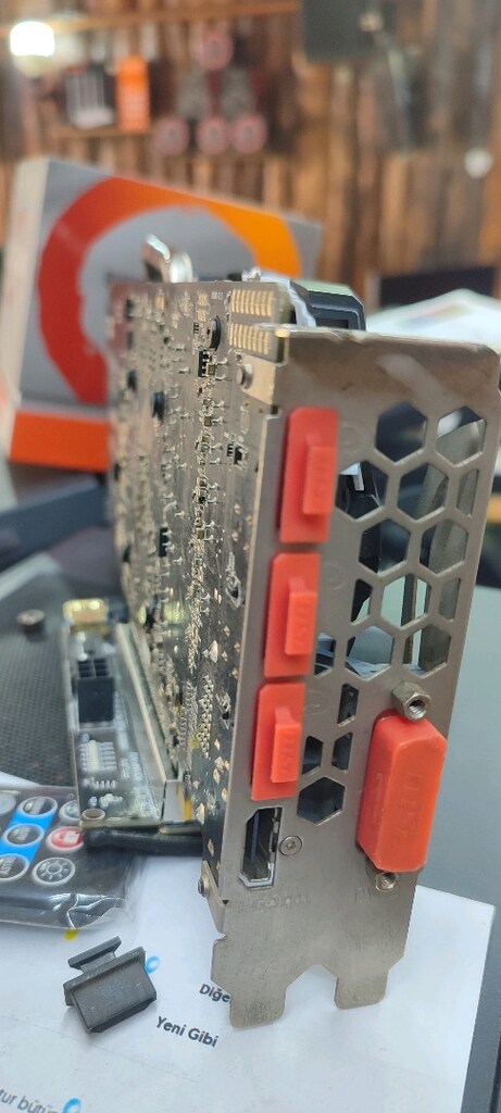 8Gb Rx470 Msi O.c Ekran Kartı 256Bit - 5