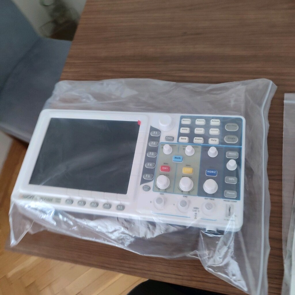 Osiloskop Owon SDS7102E 100Mhz - 12