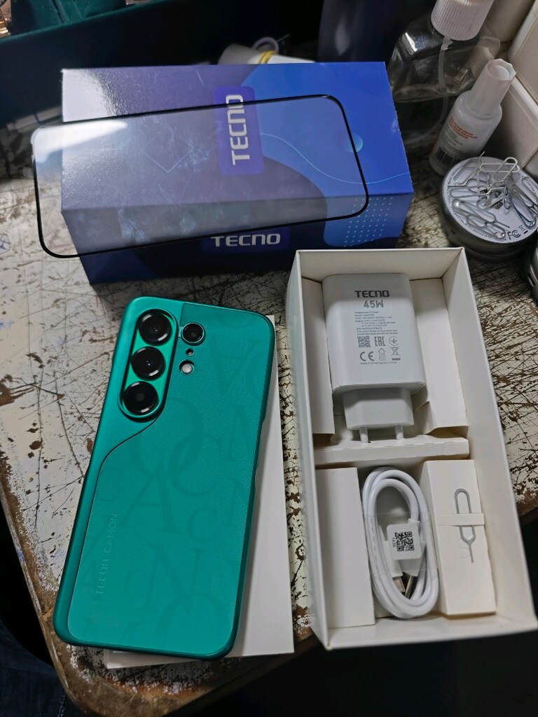 Tecno camon 50 pro 8+8/256 GB YD - 5