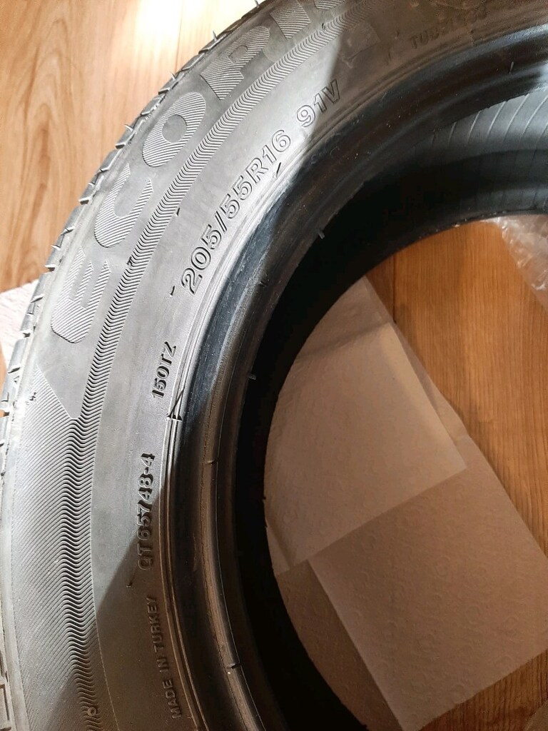 Lastik Bridgestone 205 55 16 - 3