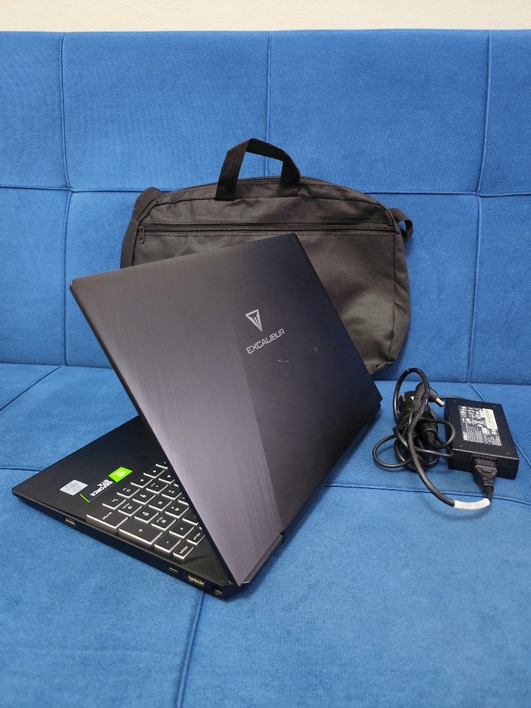 Excalibur Gaming Laptop - İ5 10300H + 16 GB RAM + 4 GB 1650 Ti + SSD - 9