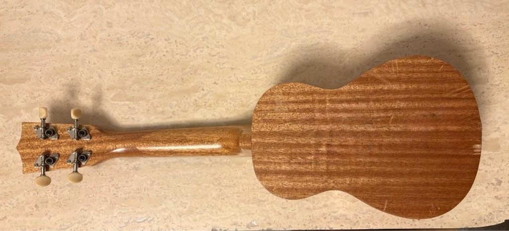 ukulele - 4