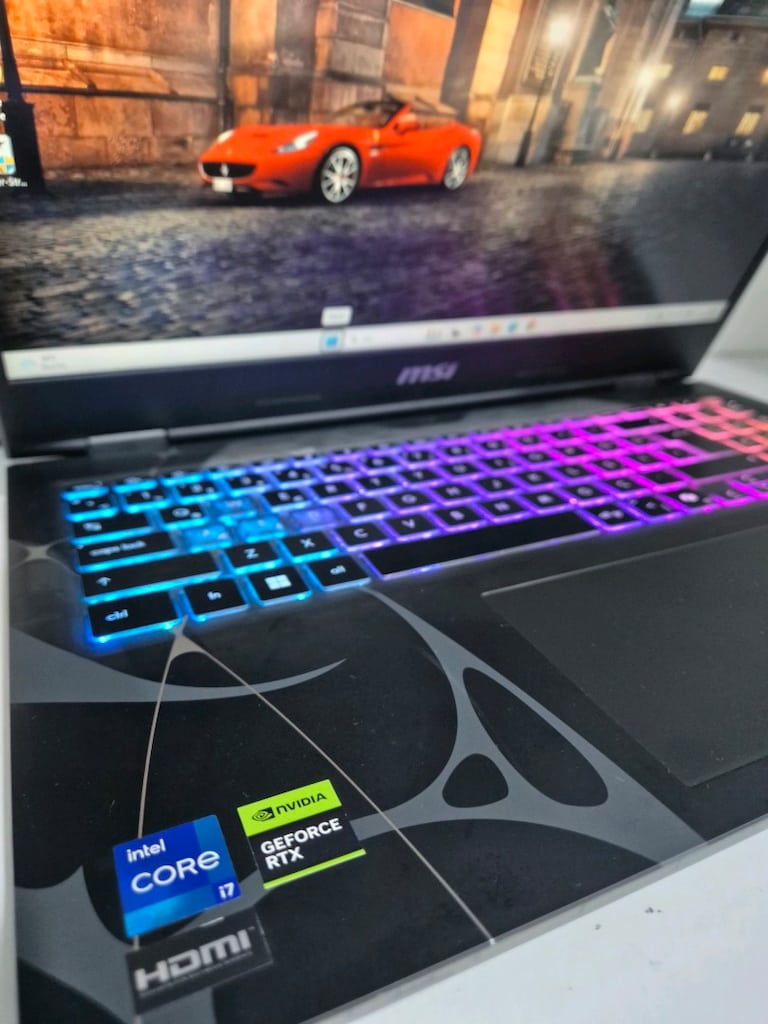 MSİ RTX 5060 İ7 13.NESİL 32 RAMLİ GARANTİLİ OYUN ÇİZİM LAPTOPU - 7