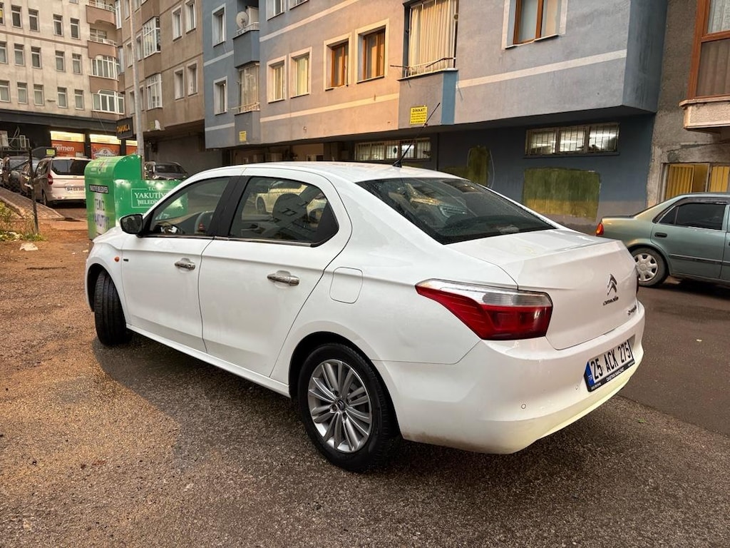 2016 MODEL 1.6 HDI - 3
