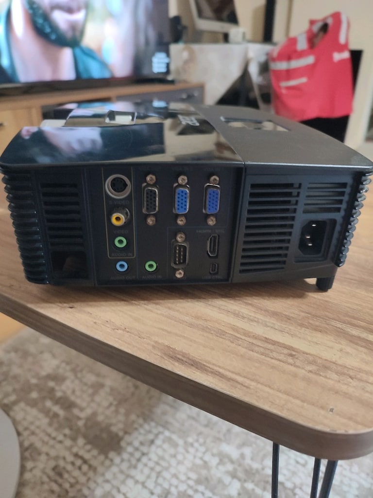 ACER MARKA PROJEKSİYON AÇIKLAMAYI OKUYUN!!!! - 2