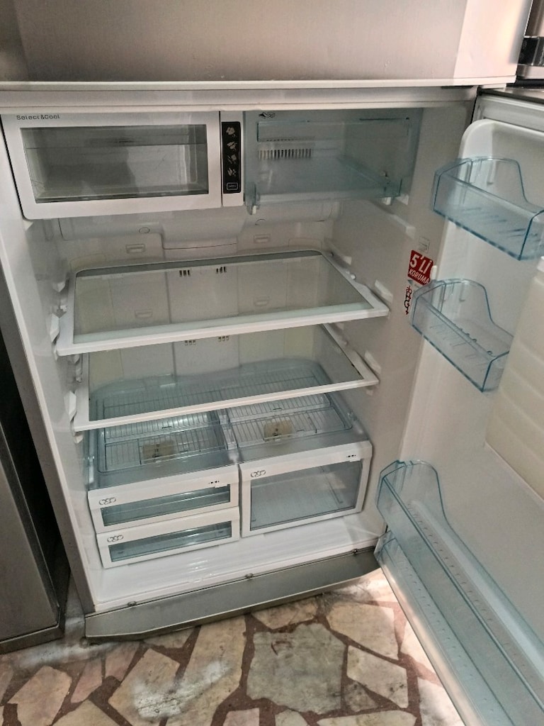 Buzdoabı ve beyaz eşya ağartıcı. Litre fiyatıdır. Kargo var. - 12