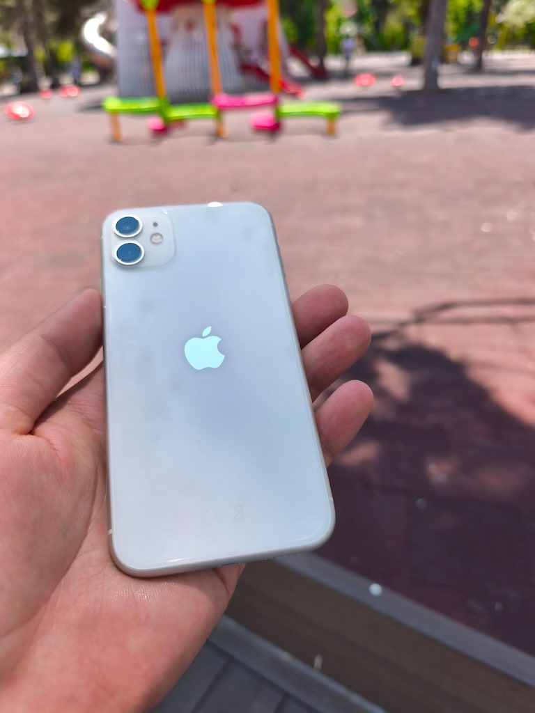İPHONE 11 64 GB TR - 2