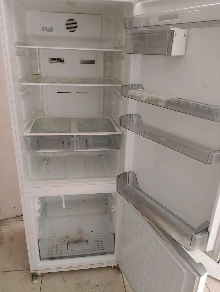 Arçelik nofros buzdolabı yer bahçelievler sorunsuz çalışır durumda - 5