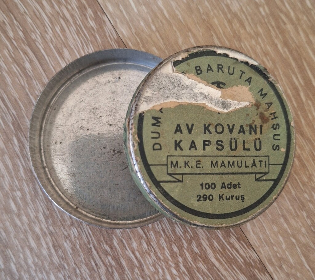 ANTİKA BOŞ TENEKE KUTU - 3