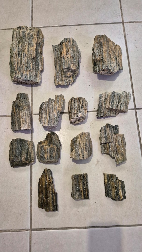 GYNASS SİMLİ DEKOR KAYA - 2