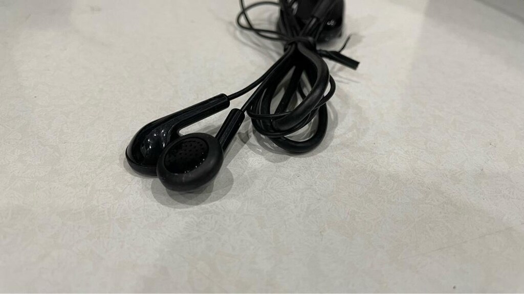 NOKIA ORJINAL KABLOLU KULAKLIK MICRO GİRİŞLİ 500₺ - 6