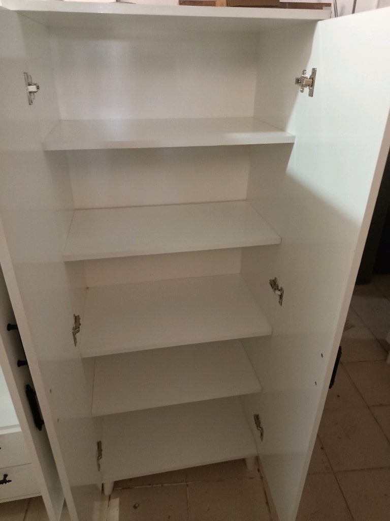 Antalya teslim Sıfır 4 kapaklı dolap - Lütfen açıklamayı okuyun - 4