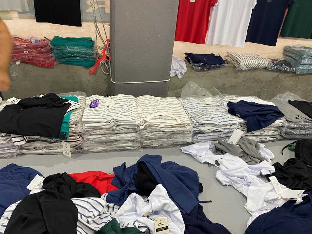 T-shirt - 6