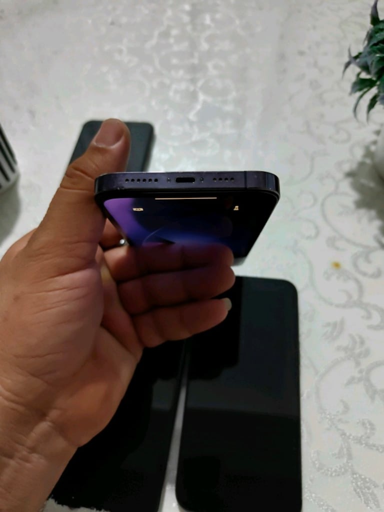 iPhone 14 Pro Max YD 128 GB - 5