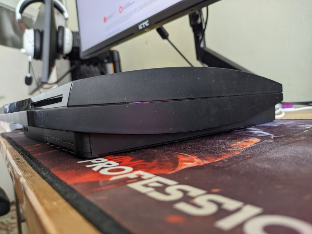 Sorunsuz & Tam Bakımlı PS3 Slim 320GB (HFW 4.93 + PKGi Store) - 2 Kol - 2