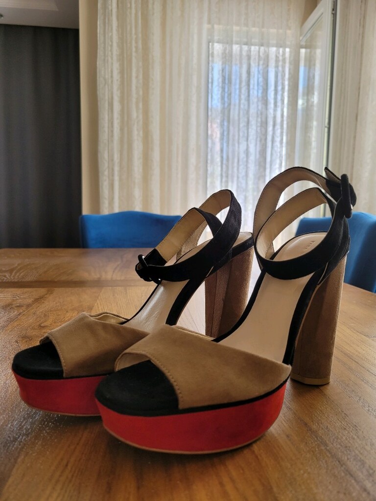 ZARA KADIN SANDALET - 9