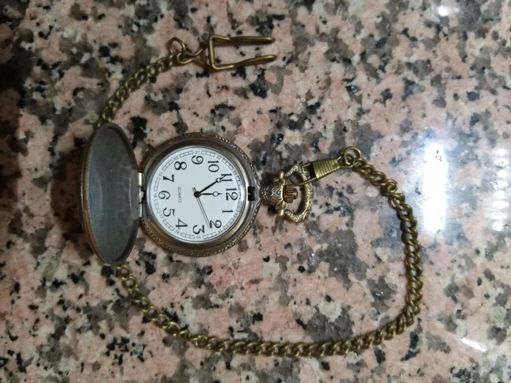 ATATÜRK DESENLİ KÖSTEKLİ SAAT - 2