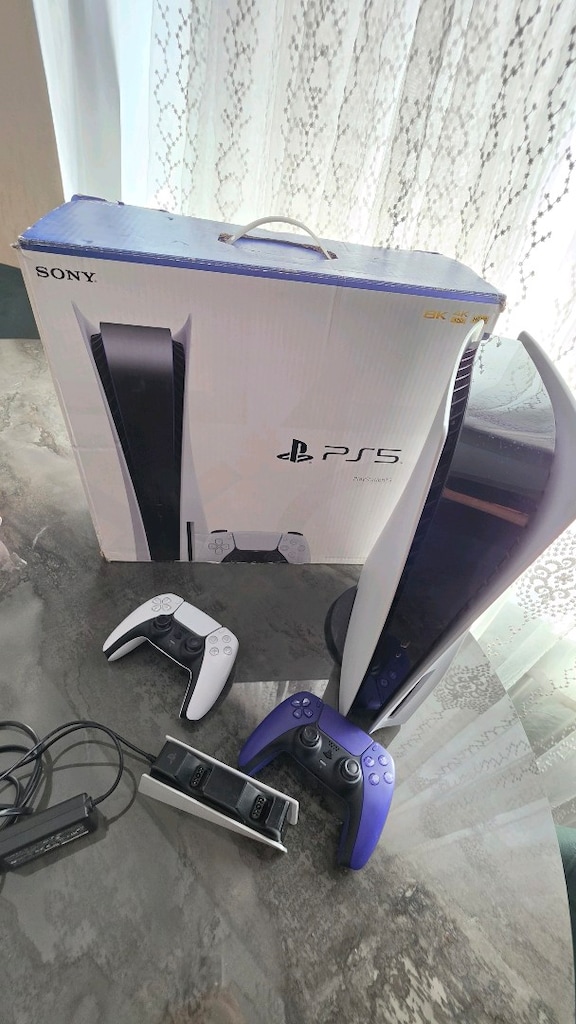 ps5 cd - 2