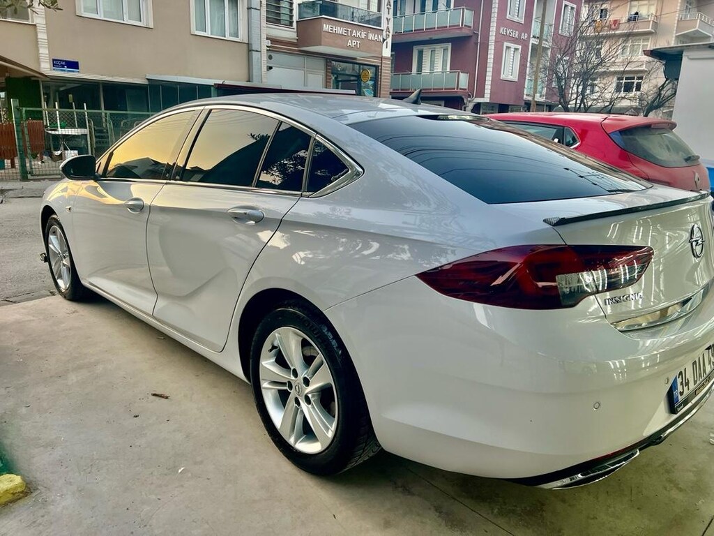 Opel insignia grandsport 2020 model 1.6 cdti - 5