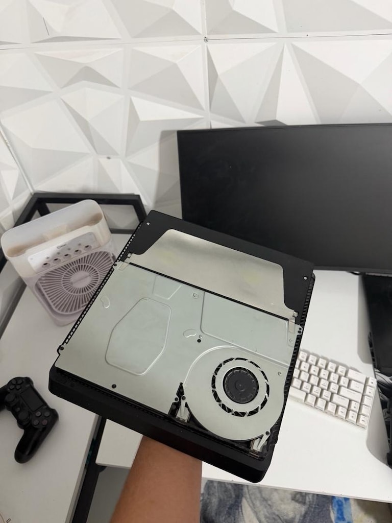 Ps 4 slim satılık - 2