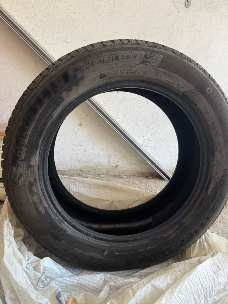 MICHELIN KIŞ LASTİKLERİ 235 55 18 - 2