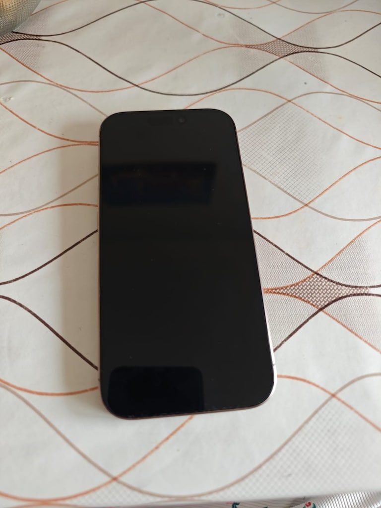iPhone 16 Pro Max 256 GB Yurt içi 21 ay Garantili nokta hatasız pil100 - 5