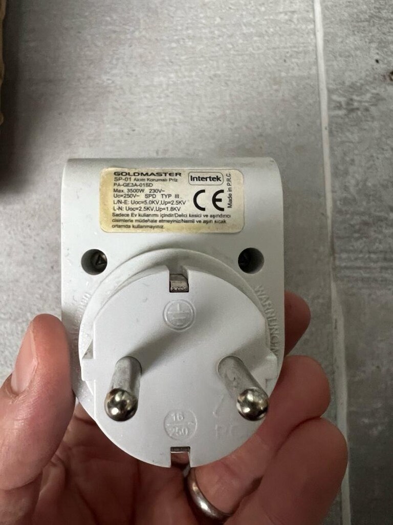Goldmaster Beyaz Tekli Akım Korumalı Priz - 2