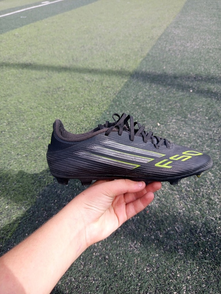 adidas krampon