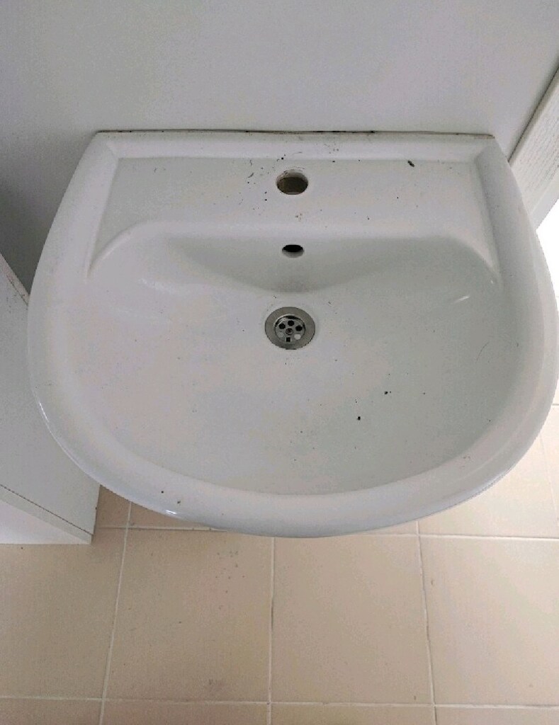 Banyo Seti: Üst Dolap & Ayaklı Lavabo - 5