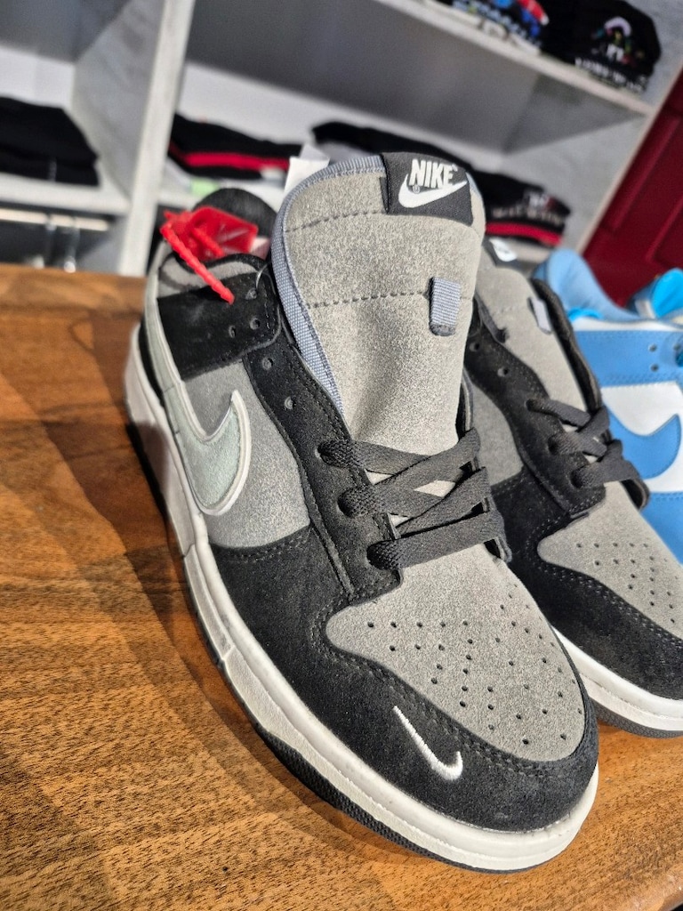 Cesitlil Nike ayakkabılar, cok ucuz dukkani taşıyoruz - 5