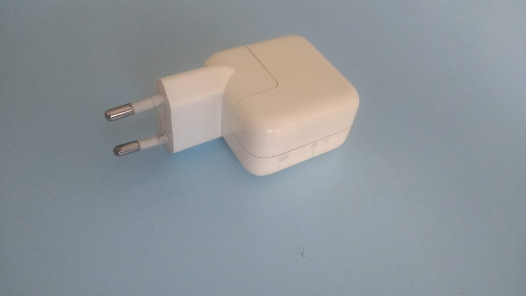 Apple Sarj Aleti