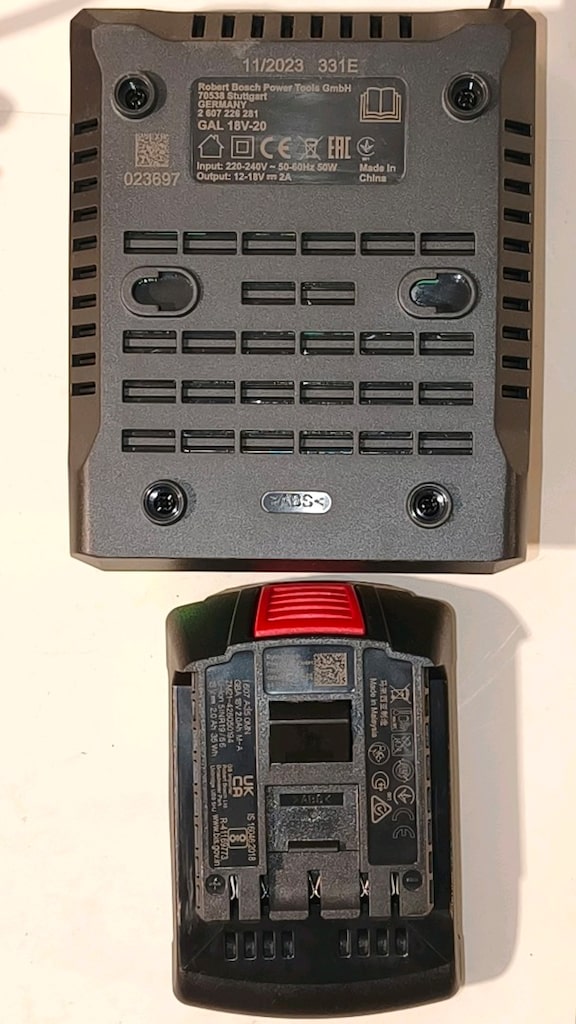 ORİJİNAL BOSCH 18 VOLT ŞARJ ALETİ VE 2 AMPER GÜÇLÜ BATARYASI - 5