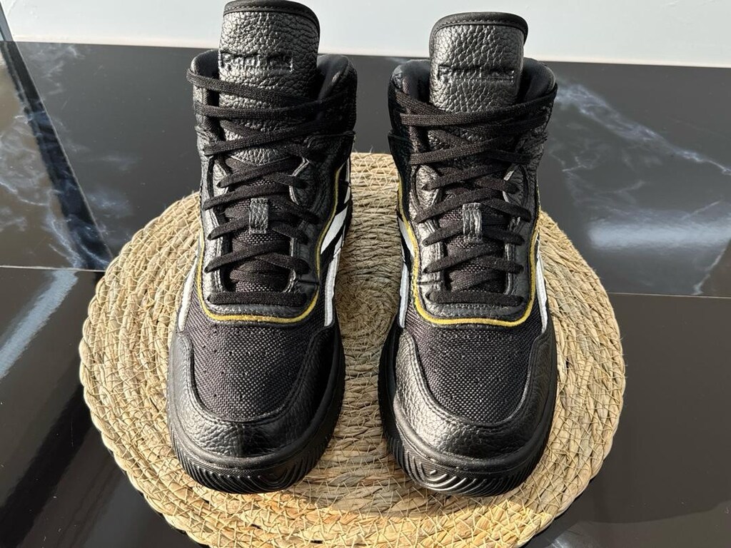Orijinal REEBOK 40 numara - 2