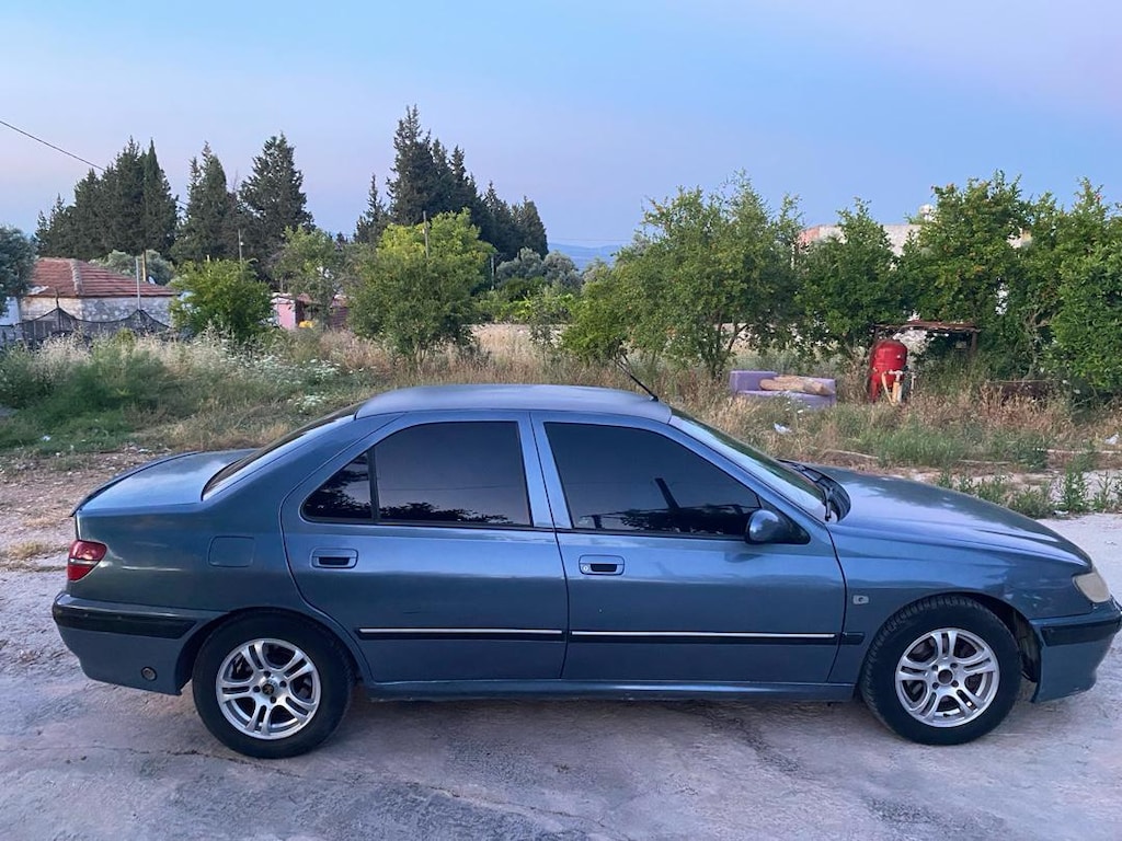 Peugeout 406 eski makam aracı - 4