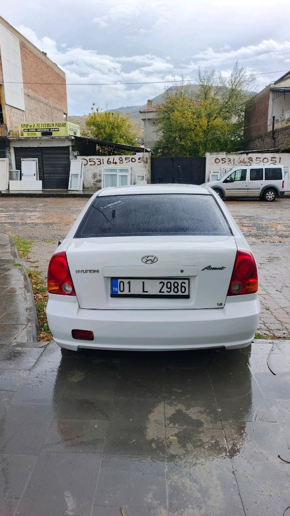 Hyundai admire 1.6 - 4