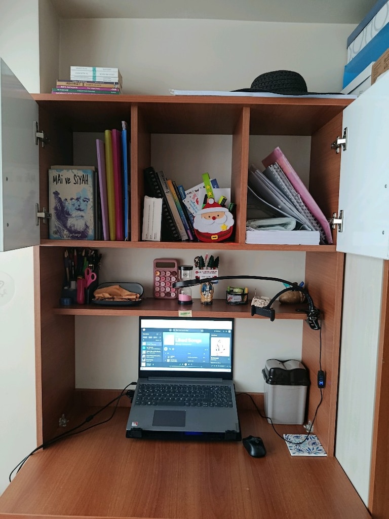 Büyük ve Kullanışlı Çalışma Masası / Çalışma Ünitesi – Temiz ve Sağlam - 3