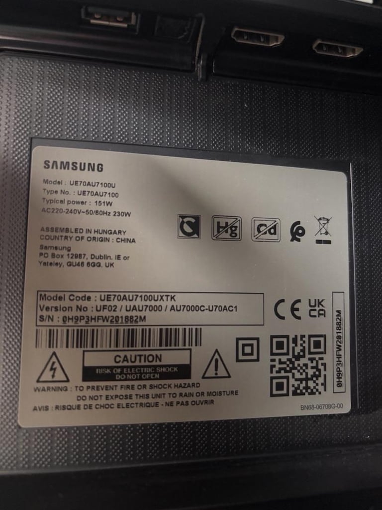 Samsung 70” UE70AU7100U - 2