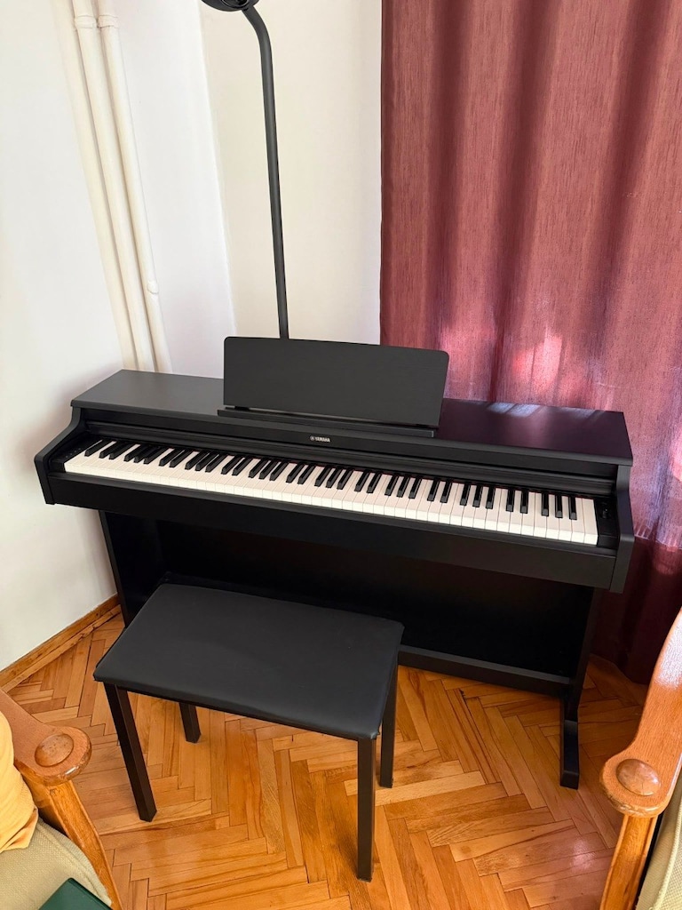 YAMAHA YDP165B DIGITAL PİYANO SİYAH